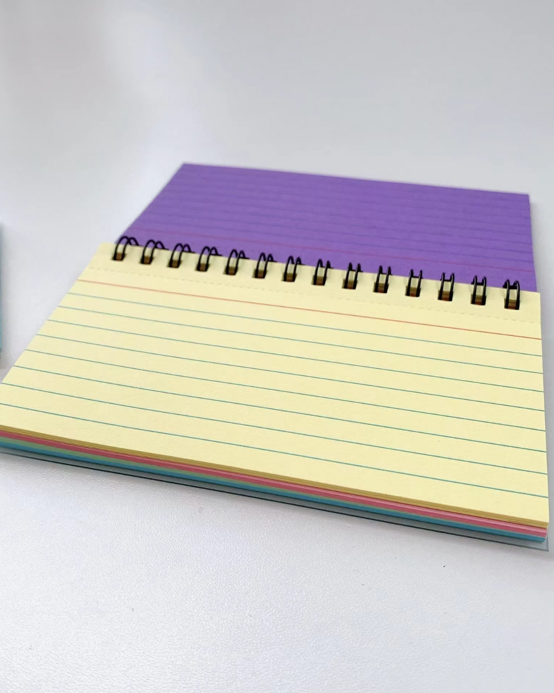 Mini Flashcards met Lijntjes – Spiraalgebonden en Scheurbaar voor Handig Gebruik - Academia Now - Schoolspullen voor de middelbare school, schoolplanner, agenda, notitieboek, flashcards, Stabilo- en Oxford schoolspullen voor beter plannen en leren - Hard Work Beats Talent